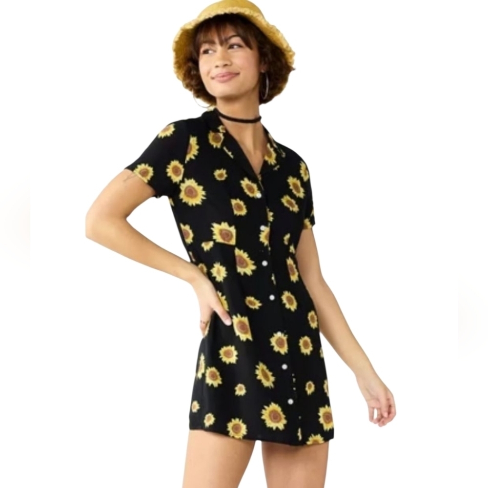 So Short Sleeve Button Down Sunflower Mini Dress